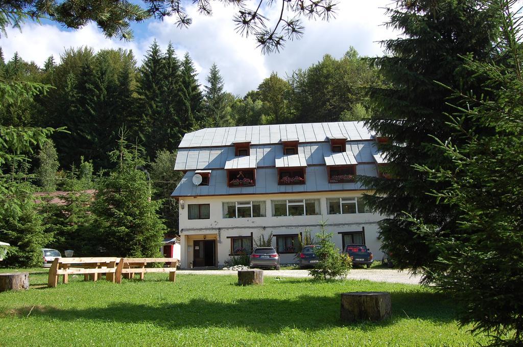 Complexul Turistic Cheile Butii Hotel Cimpu lui Neag Exterior photo